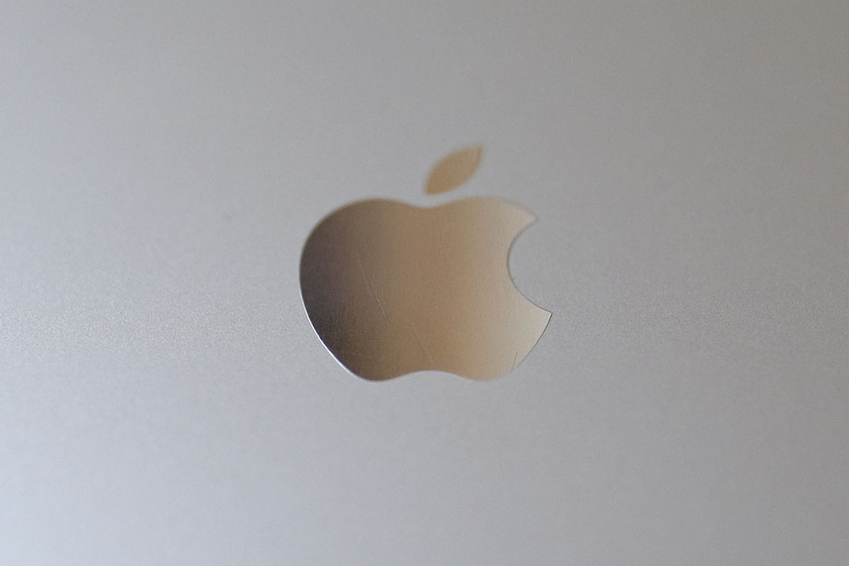 iPhone 5sのAppleエンブレム