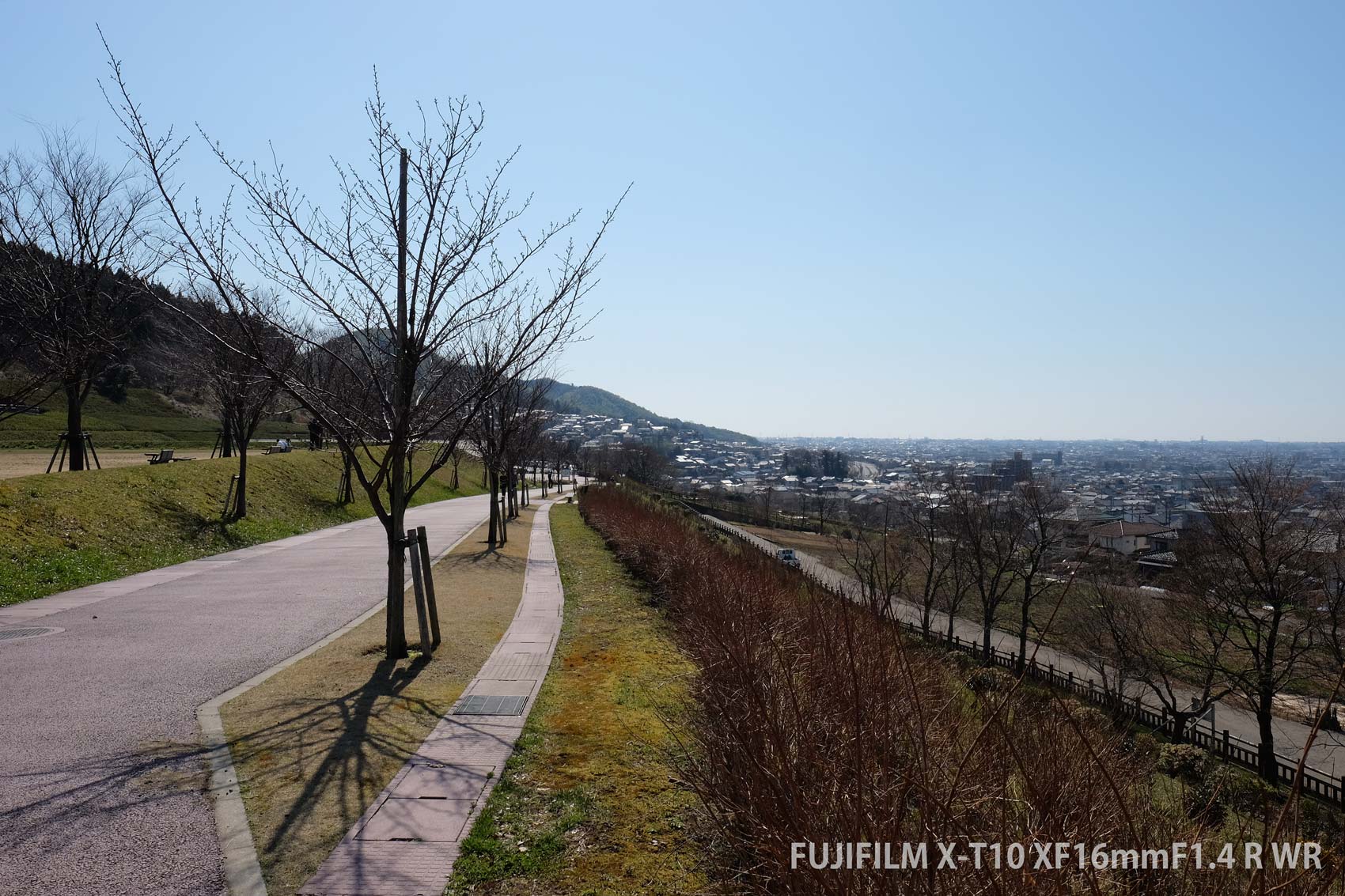 X-T10とXF16mmF1.4 R WR 町並み"