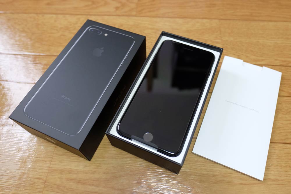 iPhone7 Plus ジェットブラックの付属品