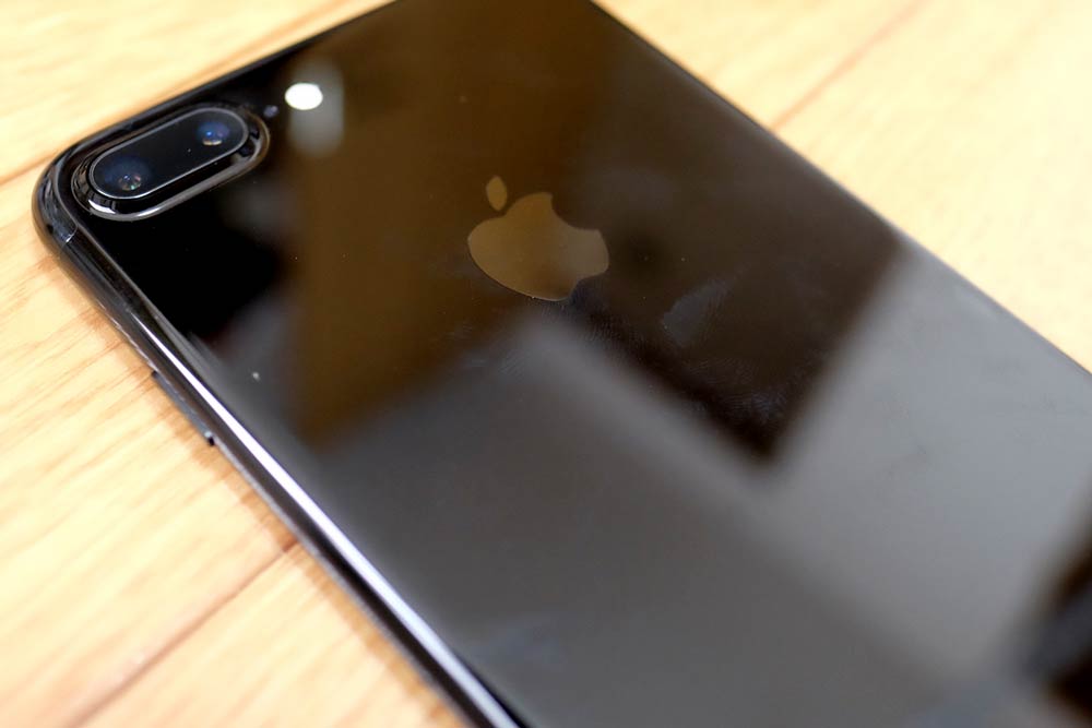 iPhone7 Plus ジェットブラックの指紋