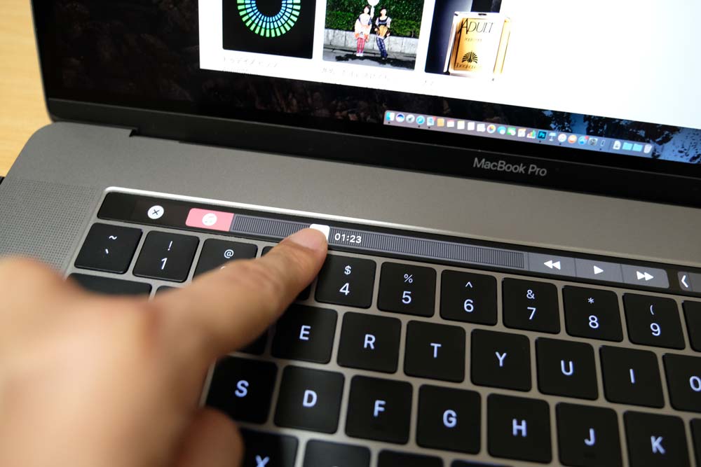 Touch Bar(ミュージックのタイムライン)