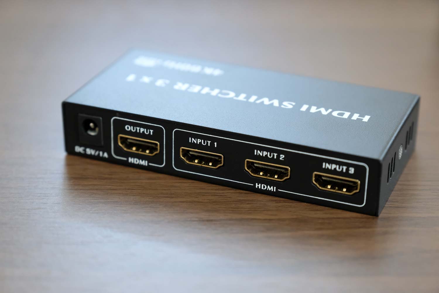BLUPOW 4K60Hz対応HDMIセレクター 外観