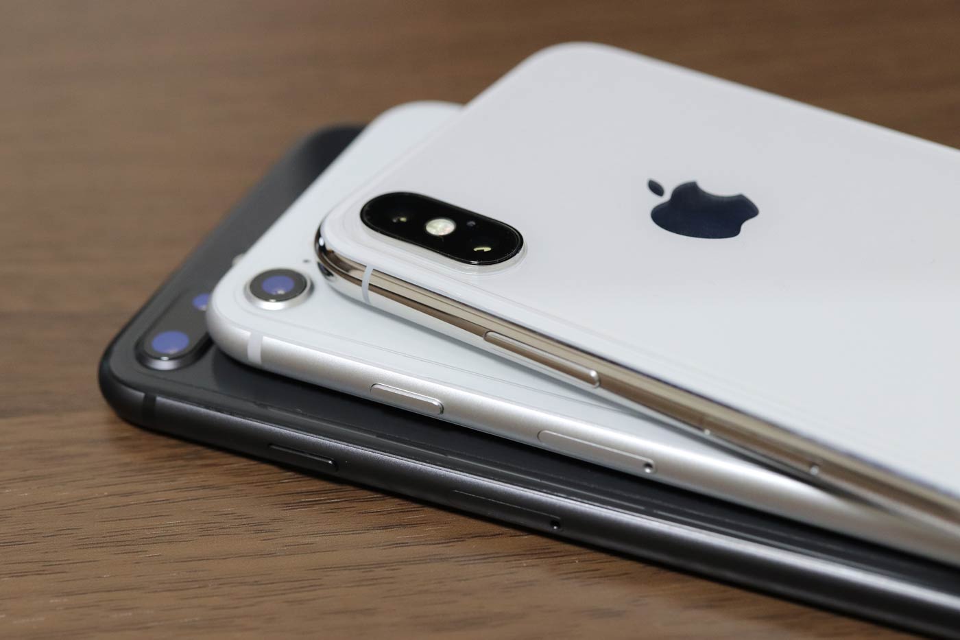 iPhone X 電源(サイド)ボタン