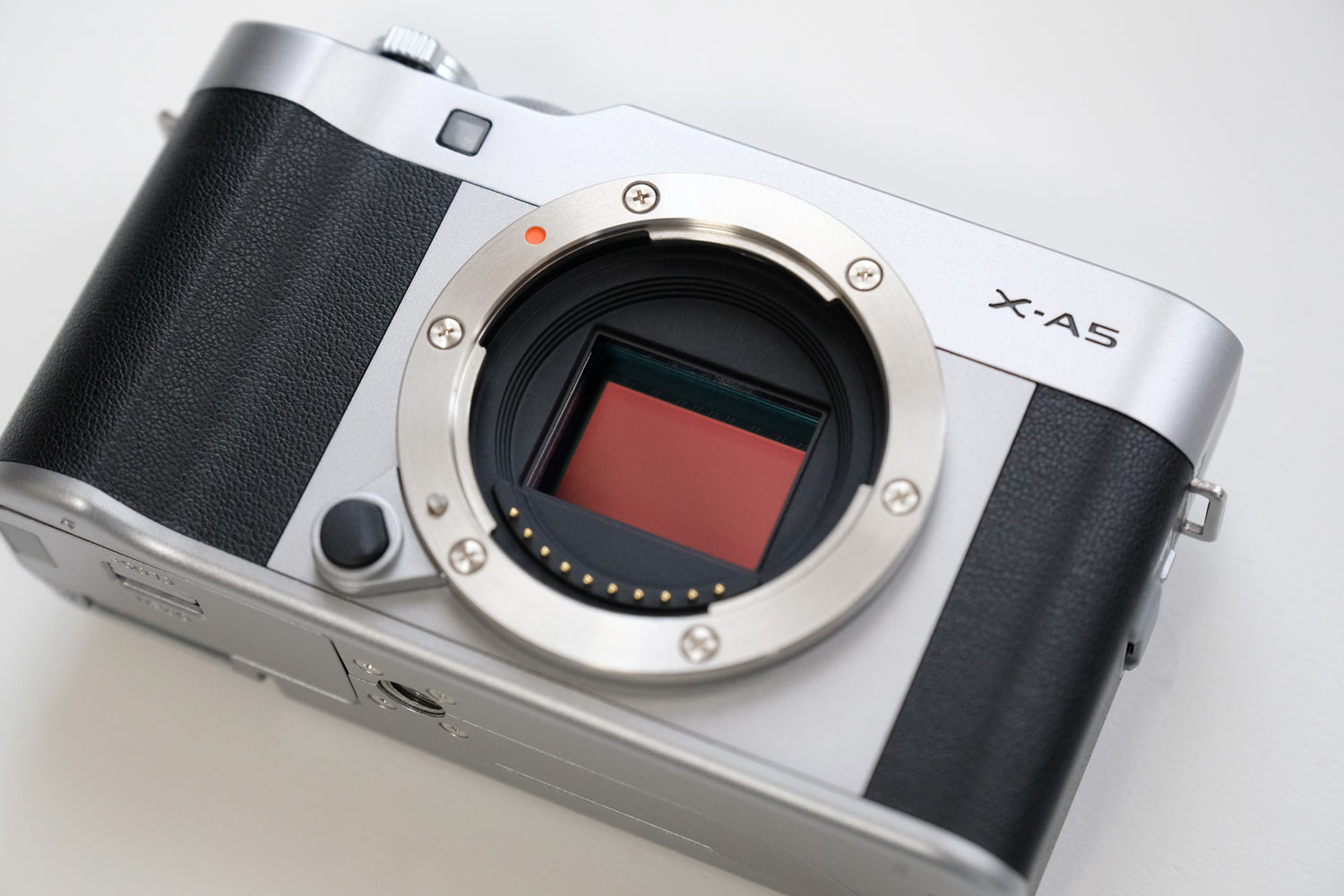 20180218031432j:plain X-A5 APS-Cサイズ正方画素CMOSセンサー
