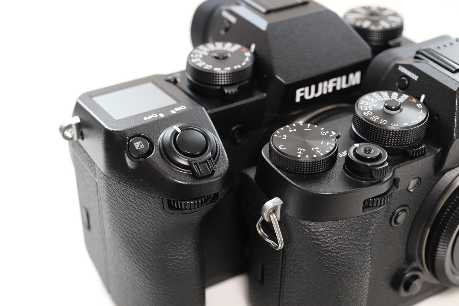 X-H1 vs X-T2 シャッターボタンの違い