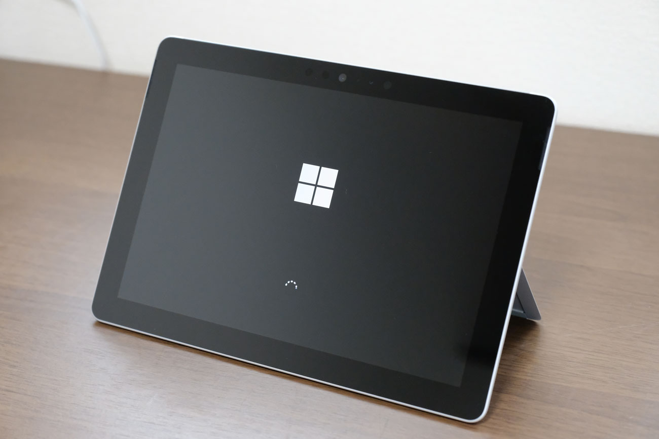 Surface Go キックスタンド