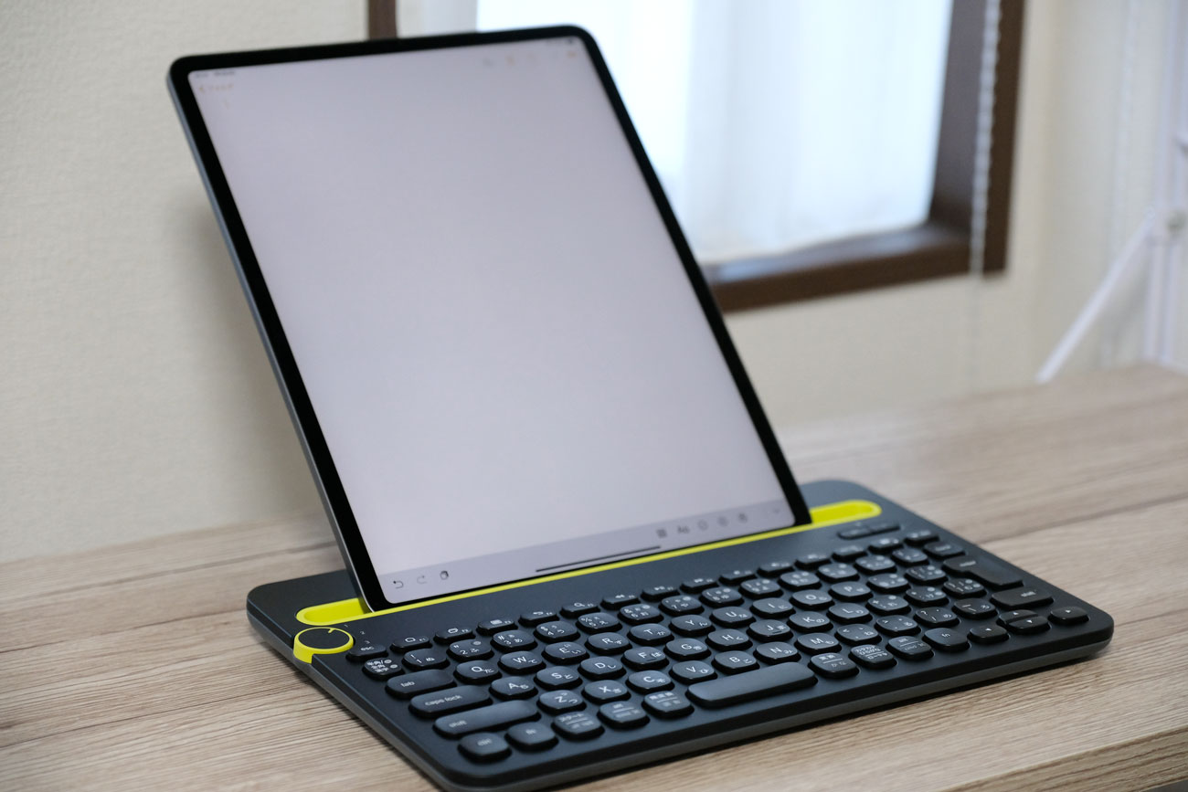 Logicool K480 iPad Pro 12.9インチ 縦置き