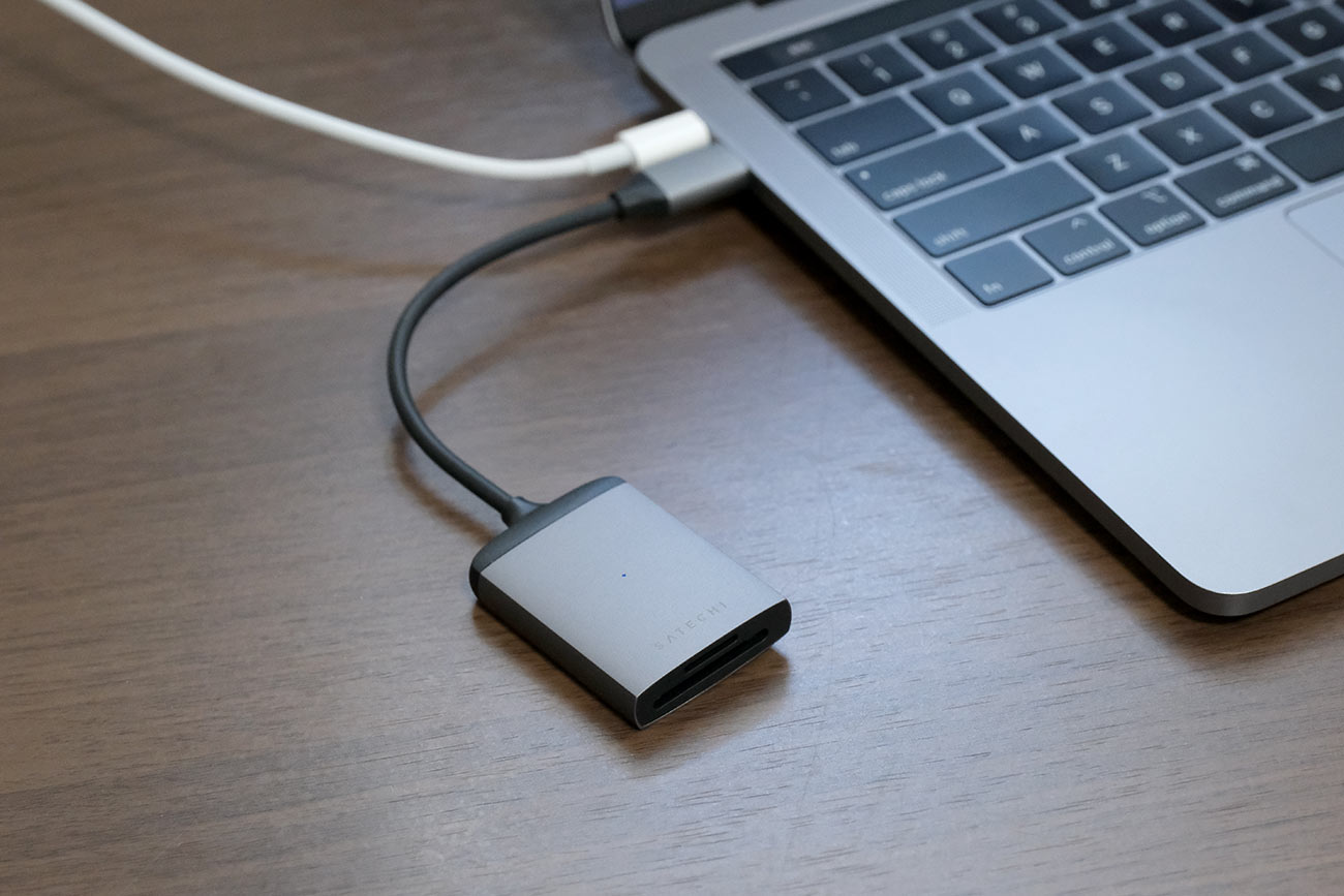Satechi UHS-Ⅱ SDカードリーダー（USB-C対応）