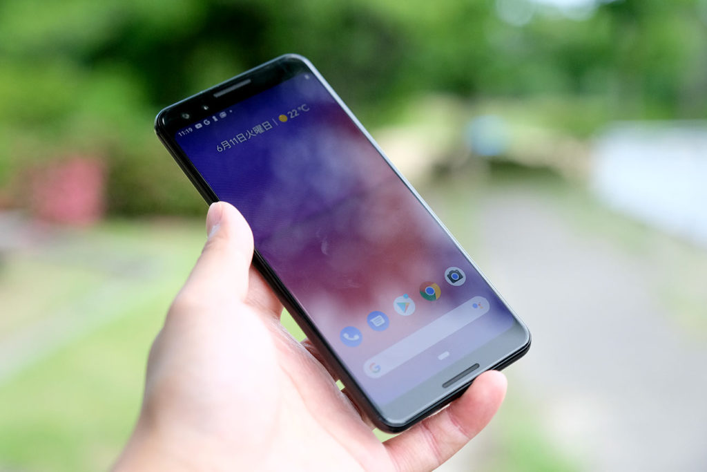 Google Pixel 3 本体サイズ