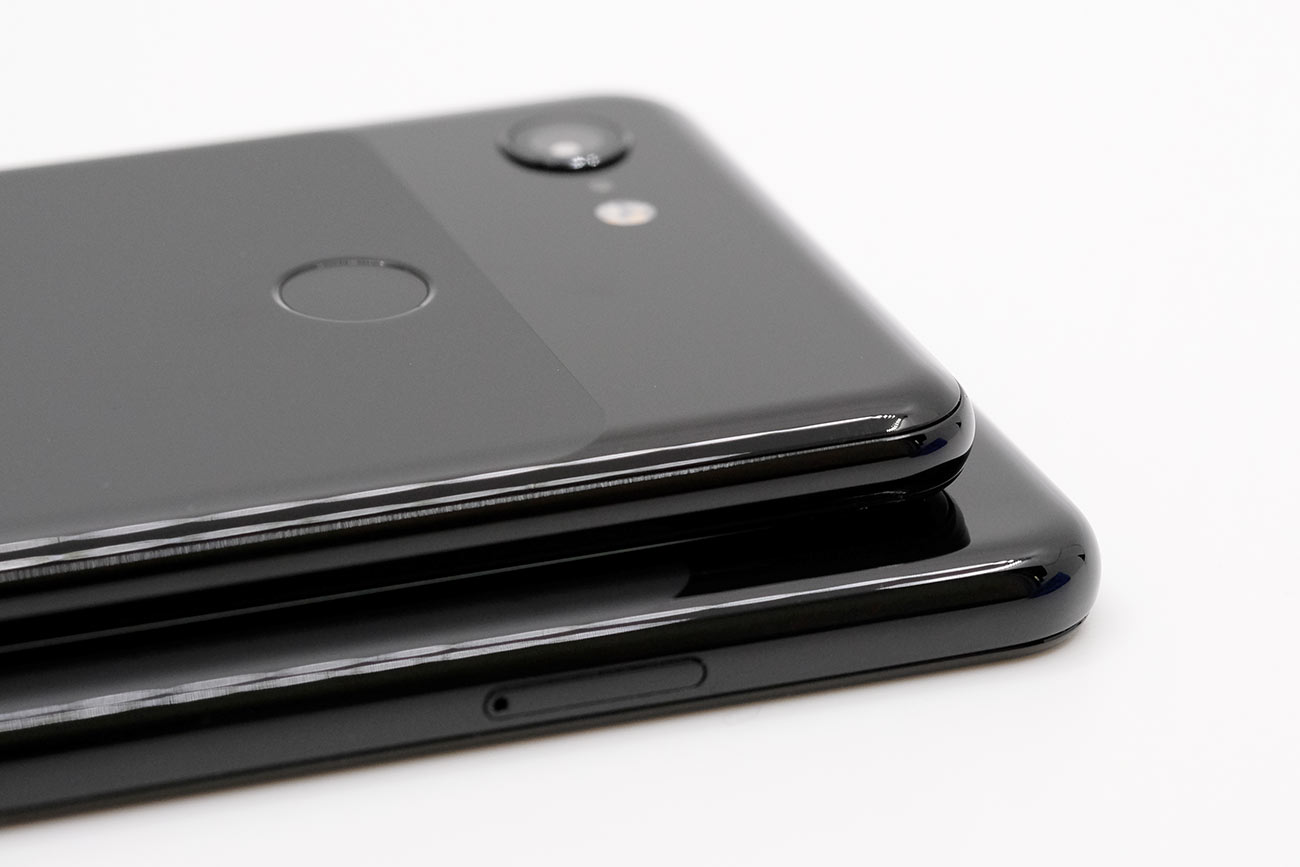 Pixel 3とPixel 3aの素材の違い