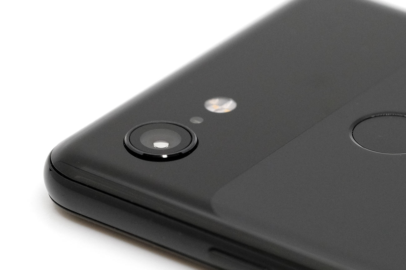 Google Pixel 3 リアカメラのデザイン