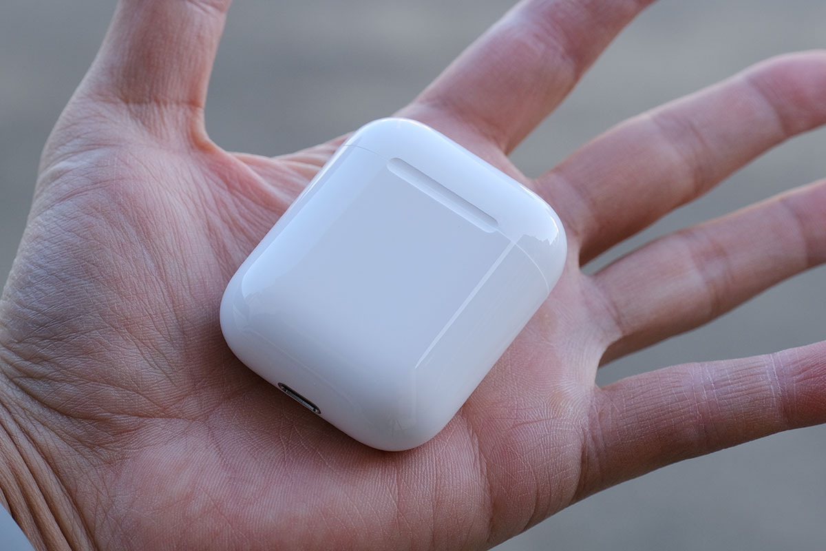 AirPods(第2世代)充電ケースのサイズ感