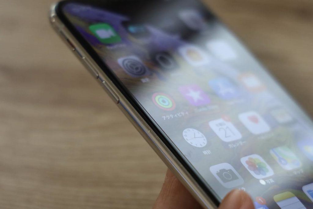PDA工房の保護フィルムとiPhone