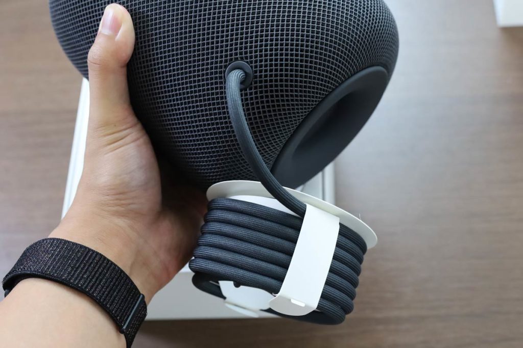 HomePodの電源コード