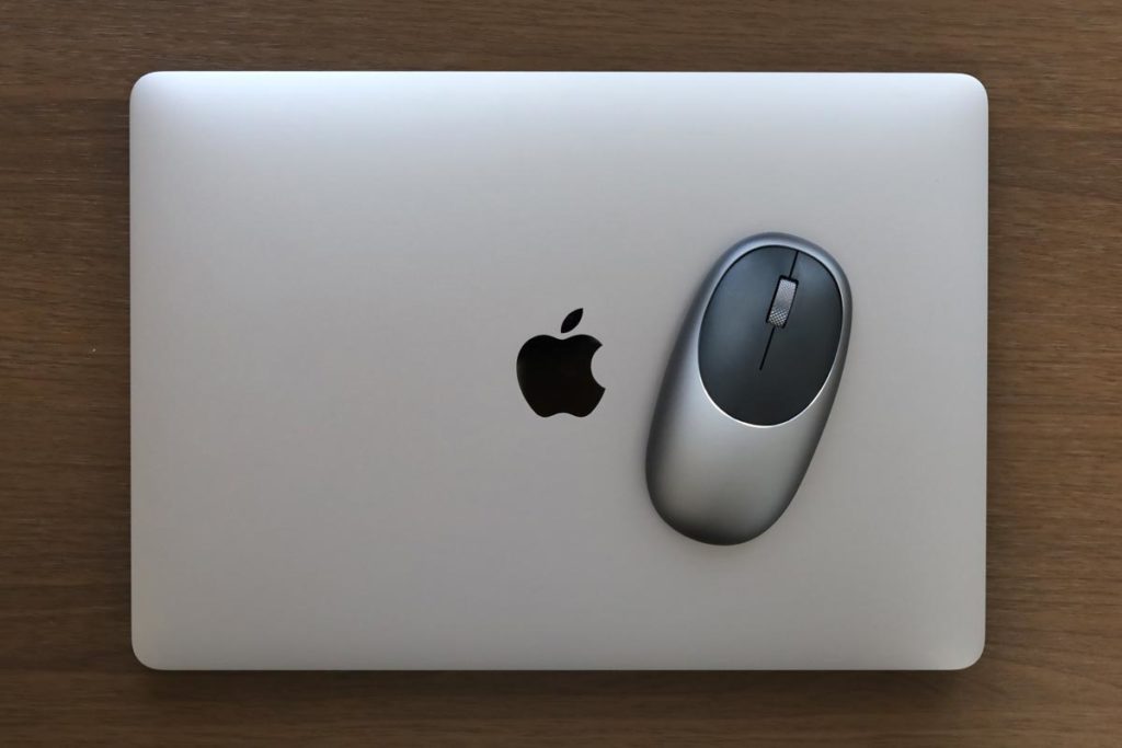 Satechi M1とMacBook Pro