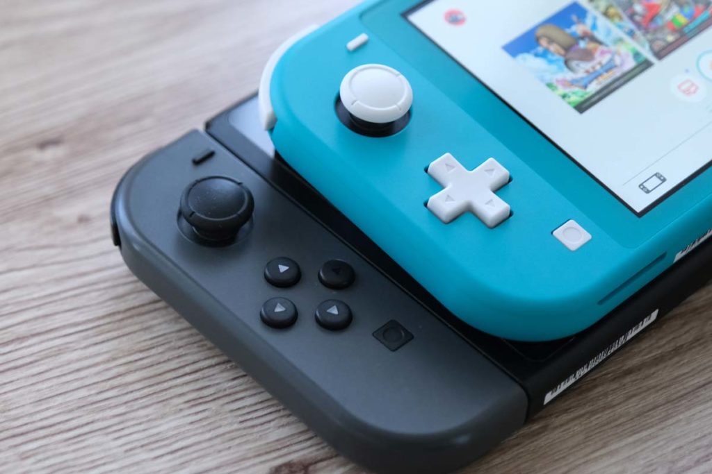 スイッチとスイッチライトのコントローラーの違い