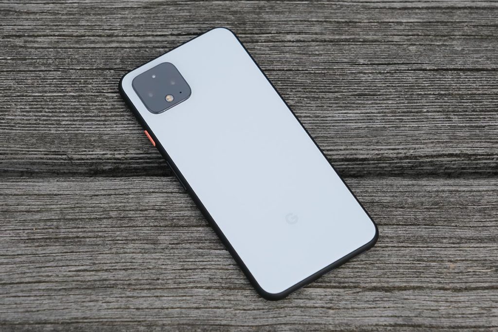 Pixel 4 背面デザイン