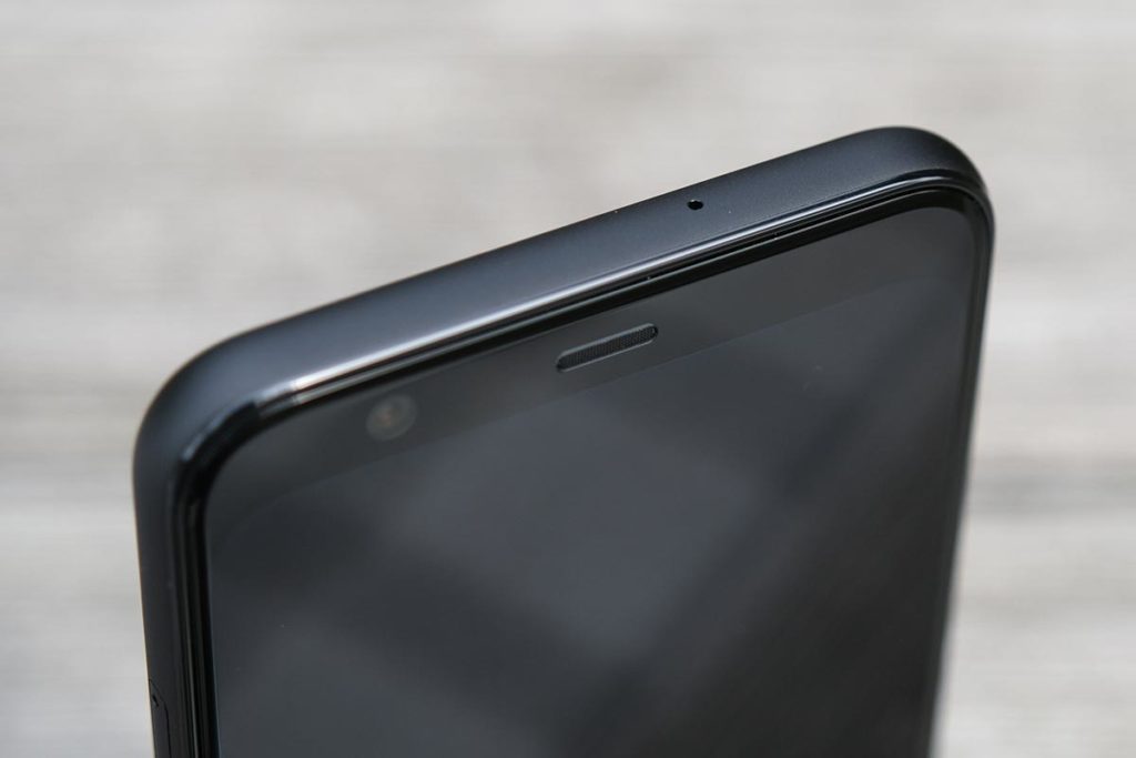 Pixel 4 本体上部