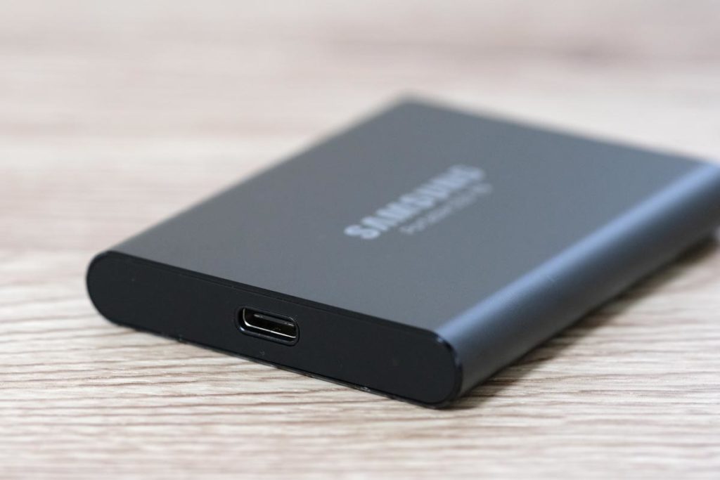 USB-Cポートを搭載している