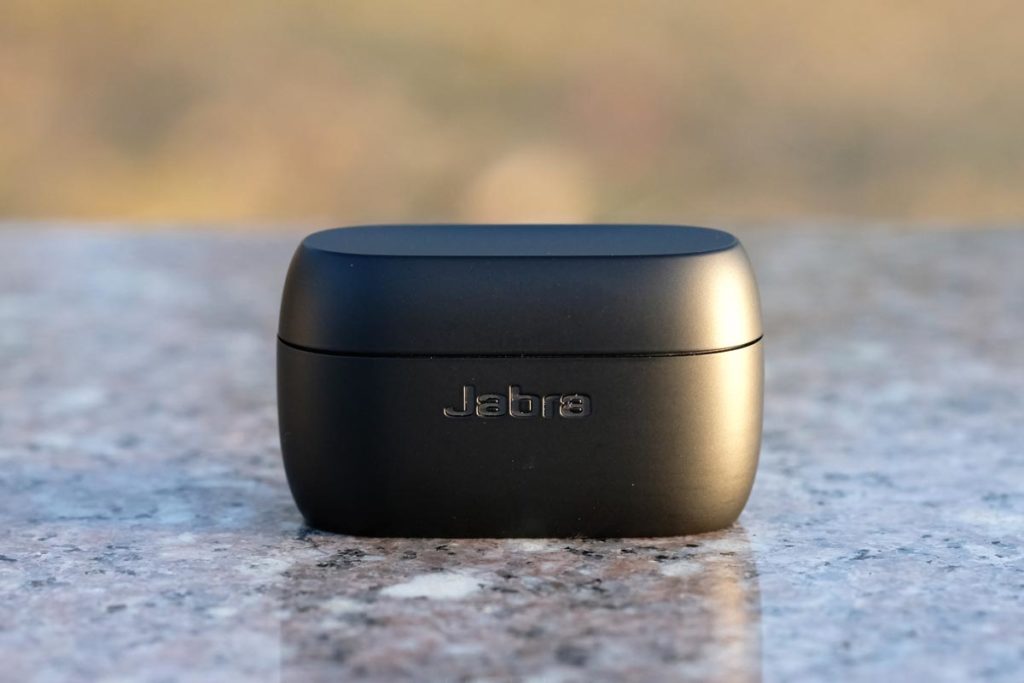 Jabra Elite 75tの充電ケース