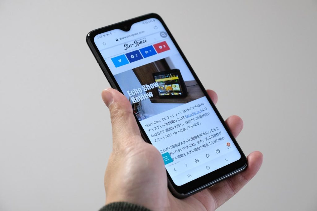 解像度低めだけど画面はキレイ