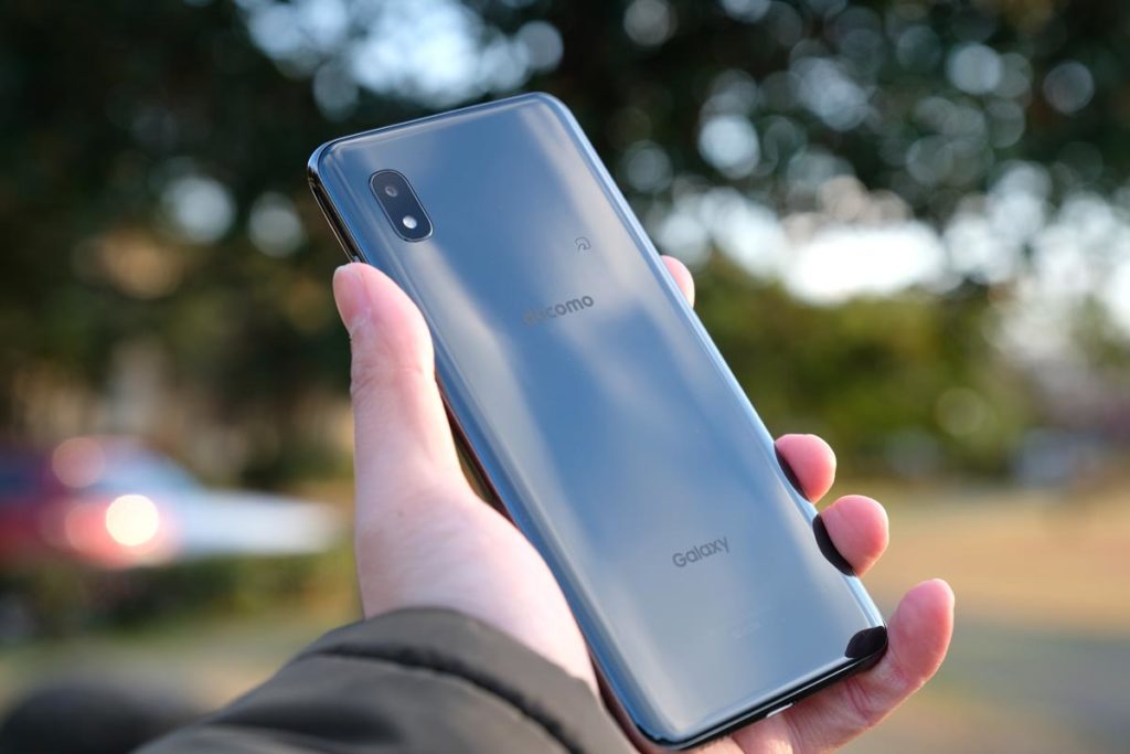 Galaxy A20 背面パネル