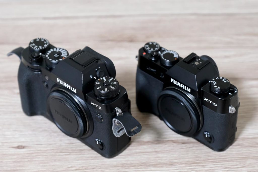 X-T2とX-T10の本体を比較
