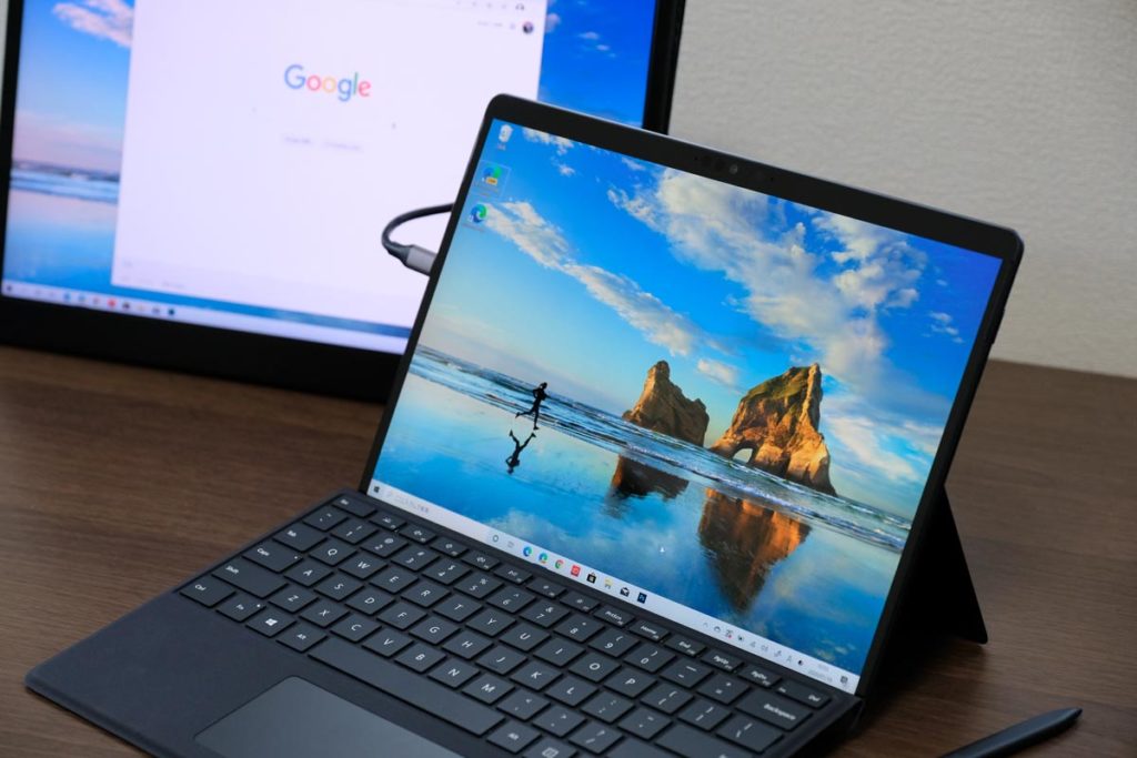 Surface Pro X ＋ 4Kモニターの組み合わせ