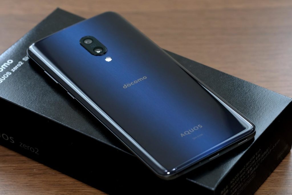 AQUOS zero2の背面パネル