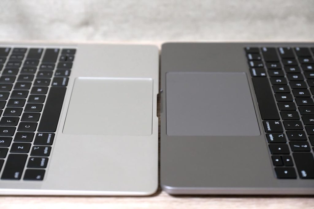 MacBook AirとProのトラックパッド