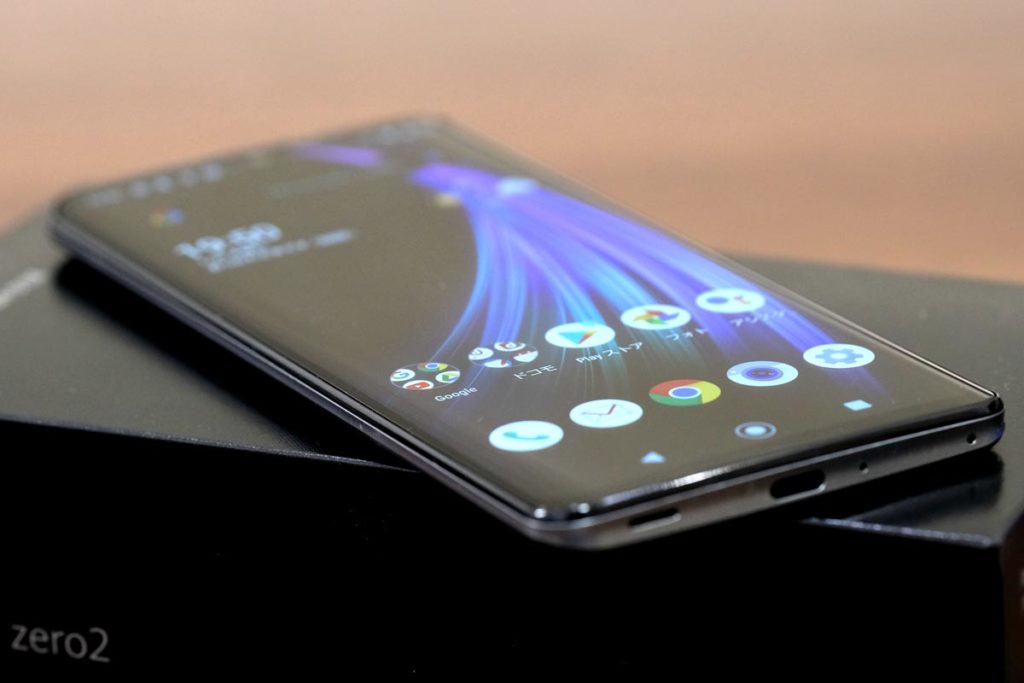 AQUOS zero2はラウンドエッジスタイル