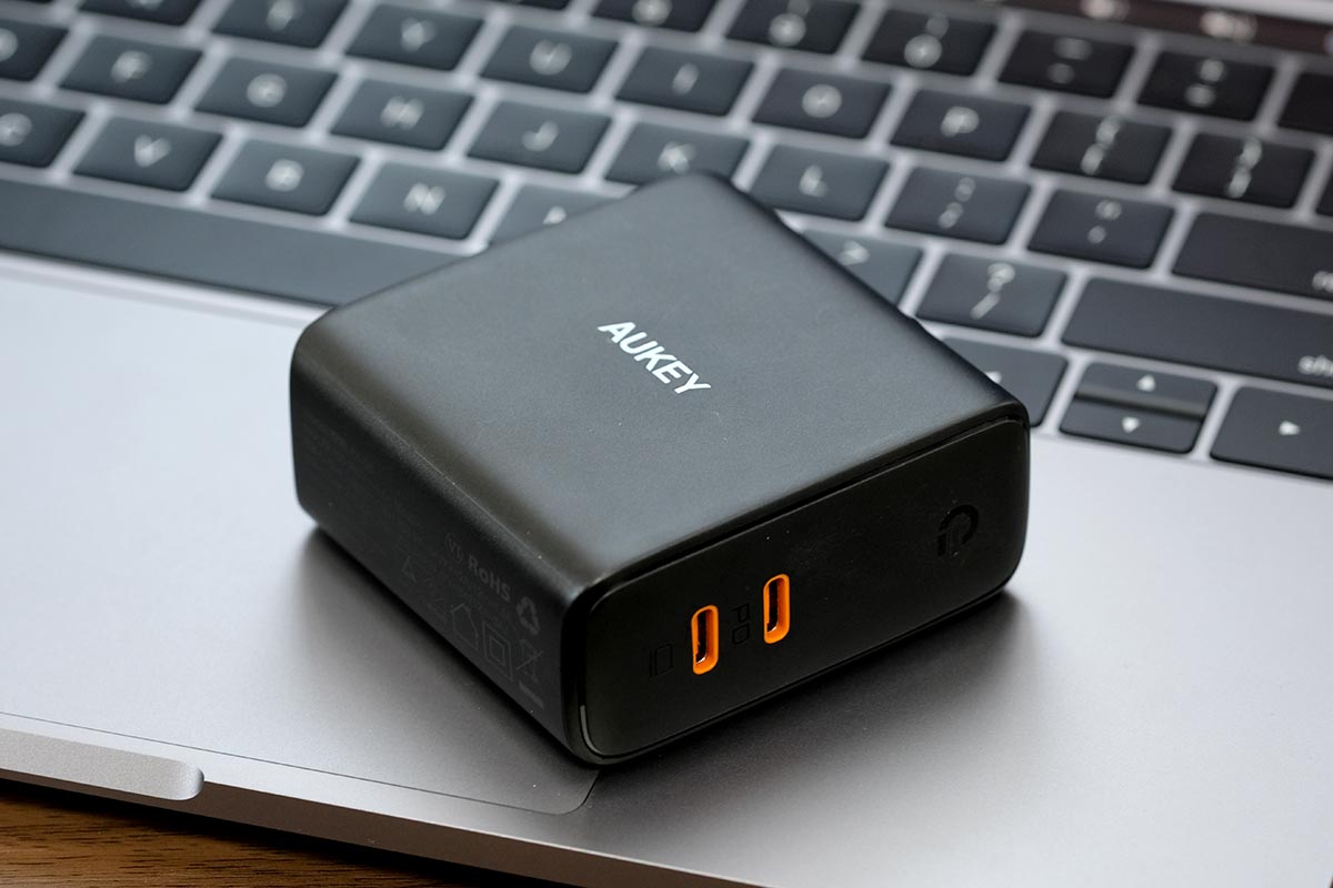 別の充電アダプタを使ってみる