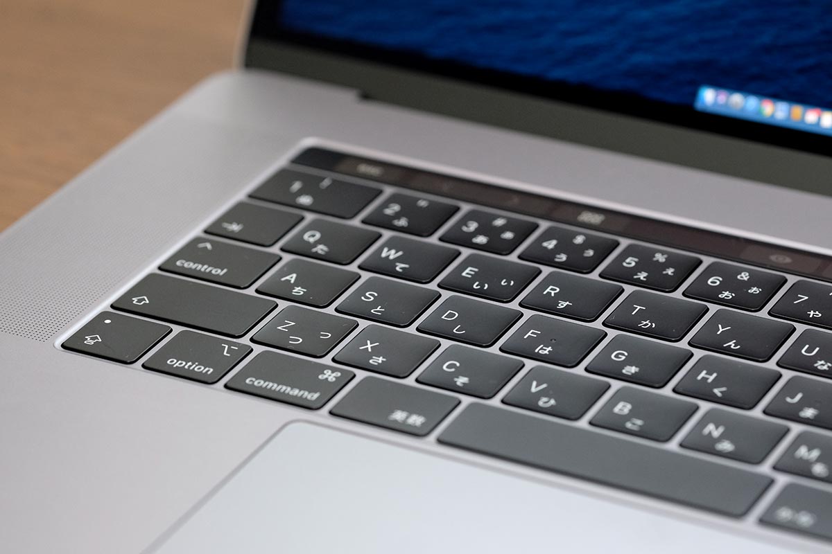 第4世代のバタフライ構造キーボード