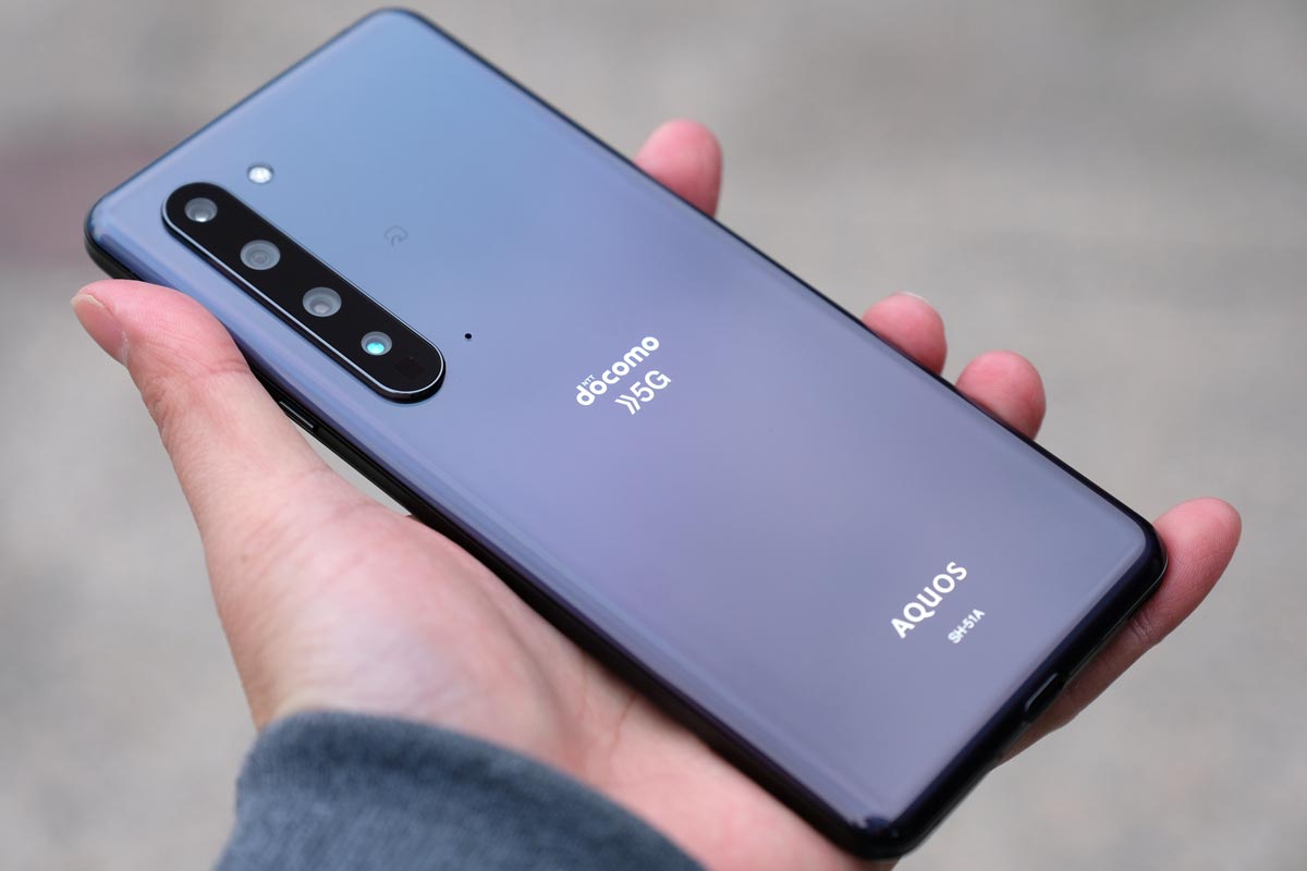 AQUOS R5G 5G通信に対応
