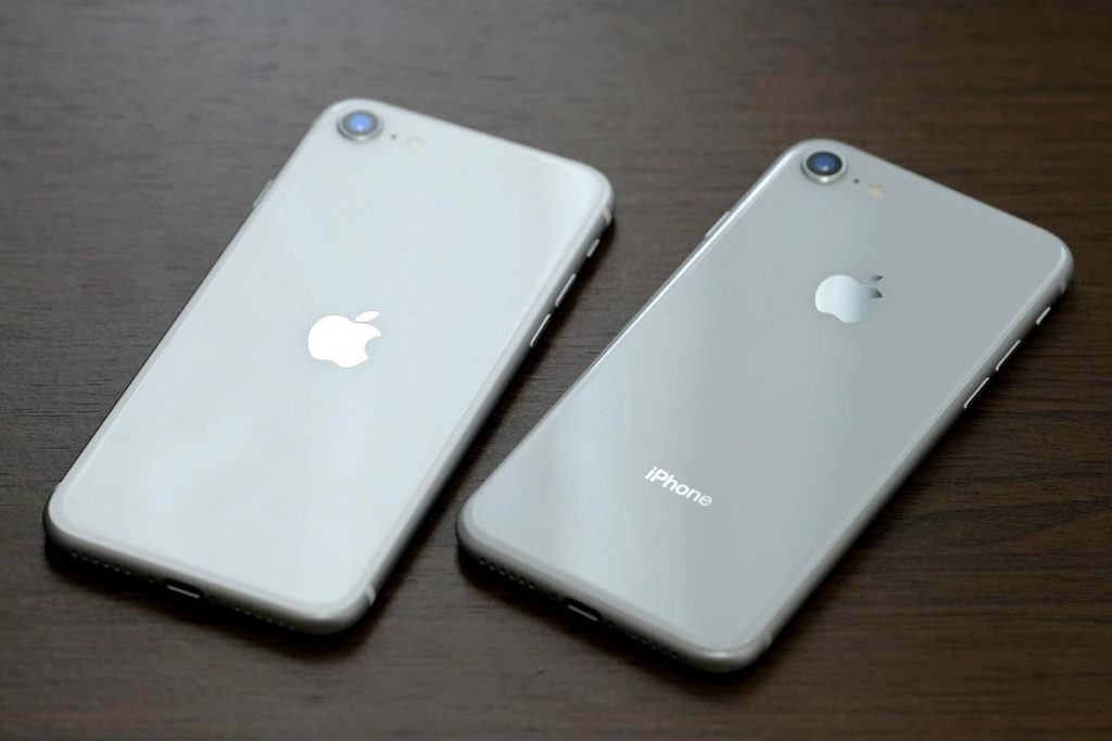 iPhone SE(第2世代)とiPhone 8