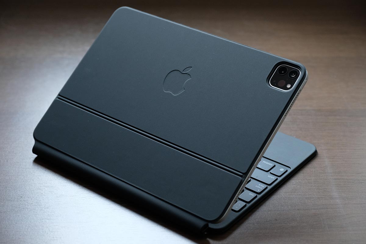 Magic Keyboard カバーの素材