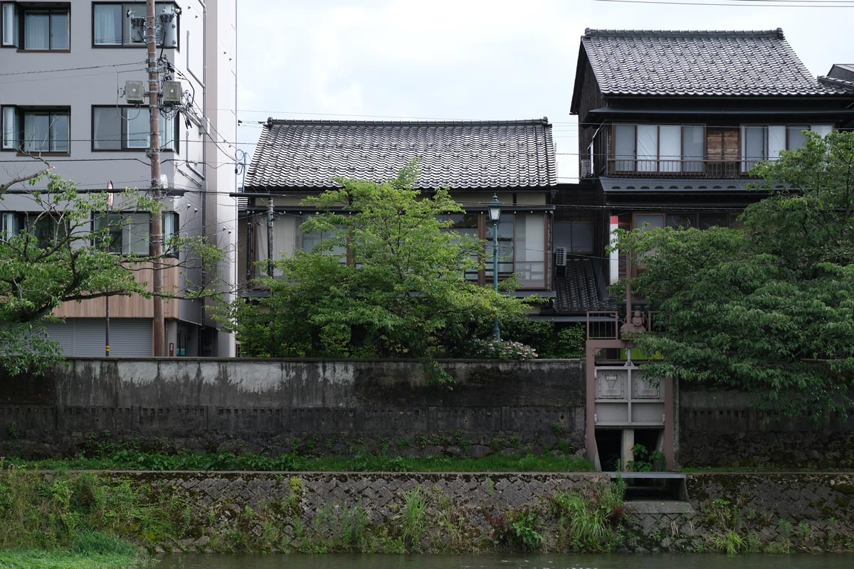 XF16-55mm(望遠側)で撮影