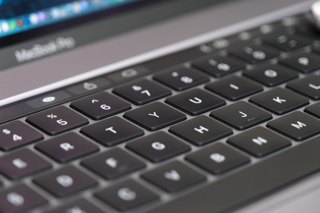 MacBook Pro 16インチのキーボード
