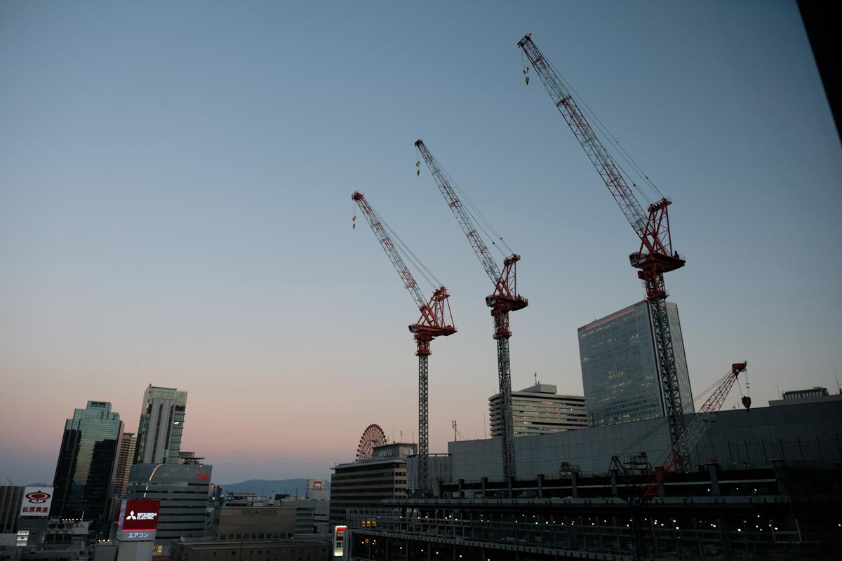X-T3 + XF16-55mmF2.8で建設クレーンを撮影