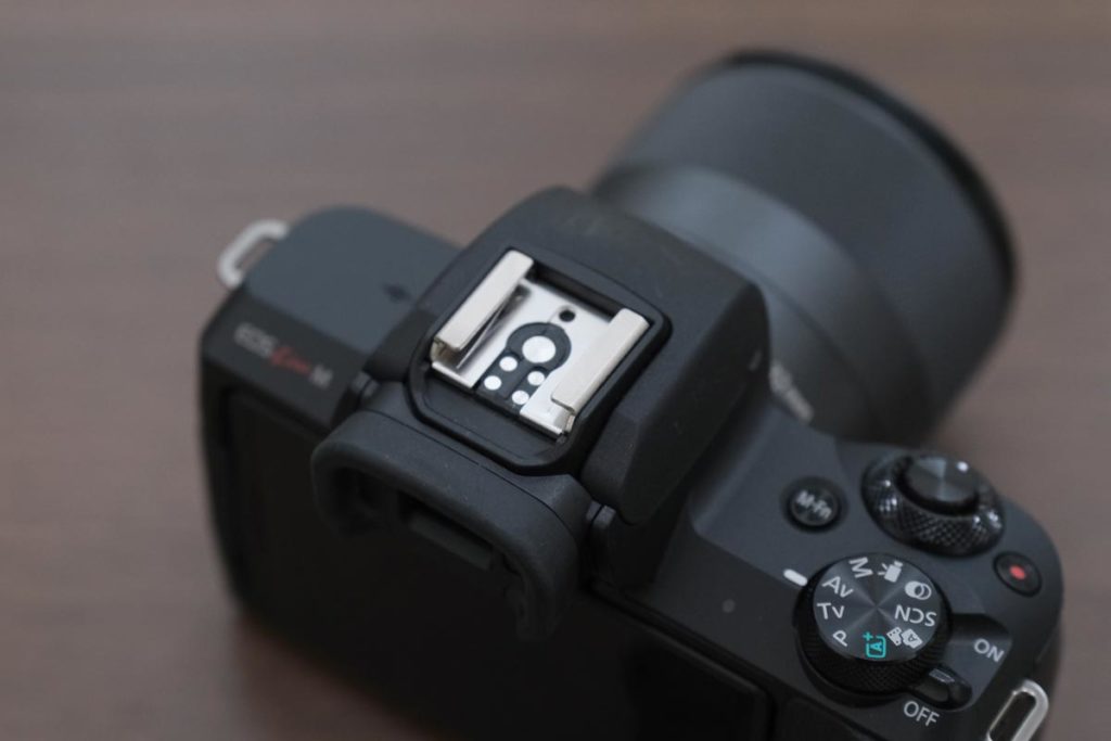 EOS Kiss Mのアクセサリシュー