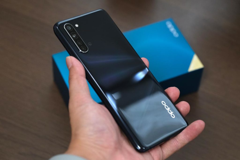 OPPO Reno3 Aはクアッドカメラを搭載