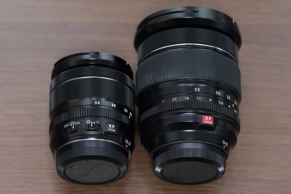 XF18-55mmはスイッチを搭載
