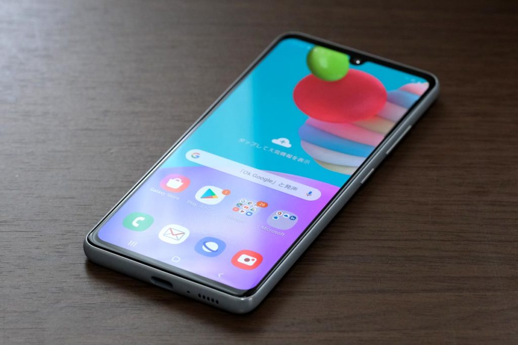 Galaxy A41 正面デザイン
