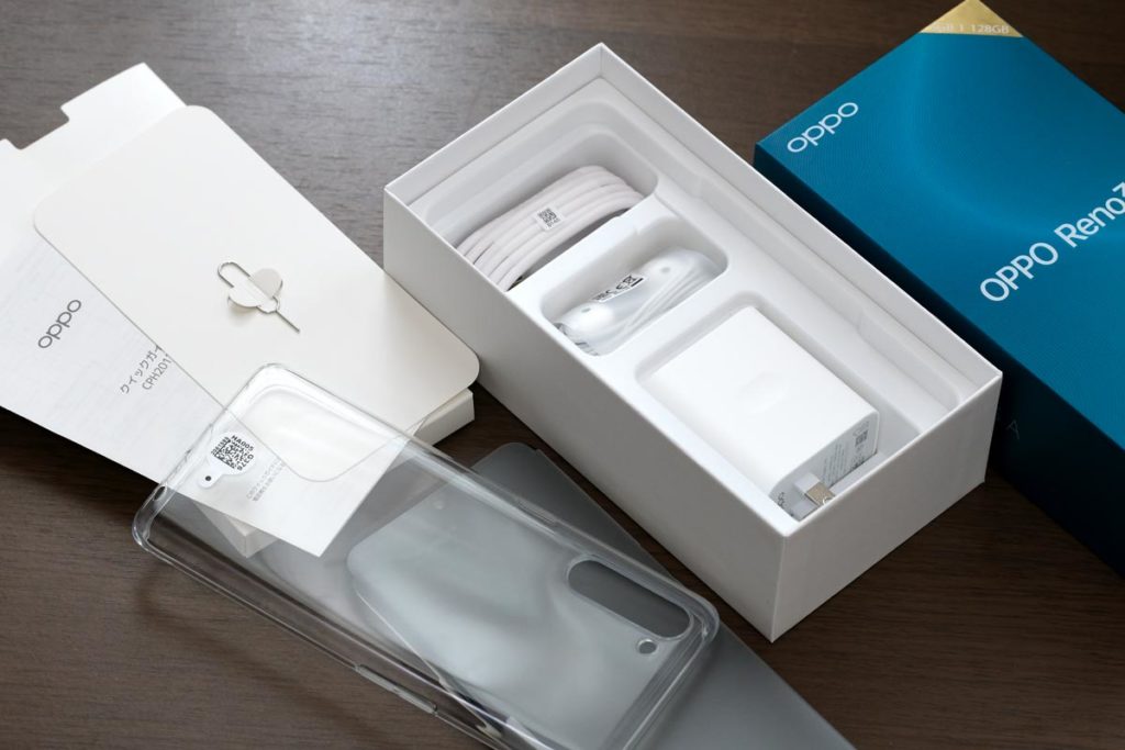 OPPO Reno3 Aの同梱品