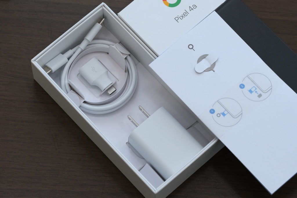 Pixel 4aの付属品