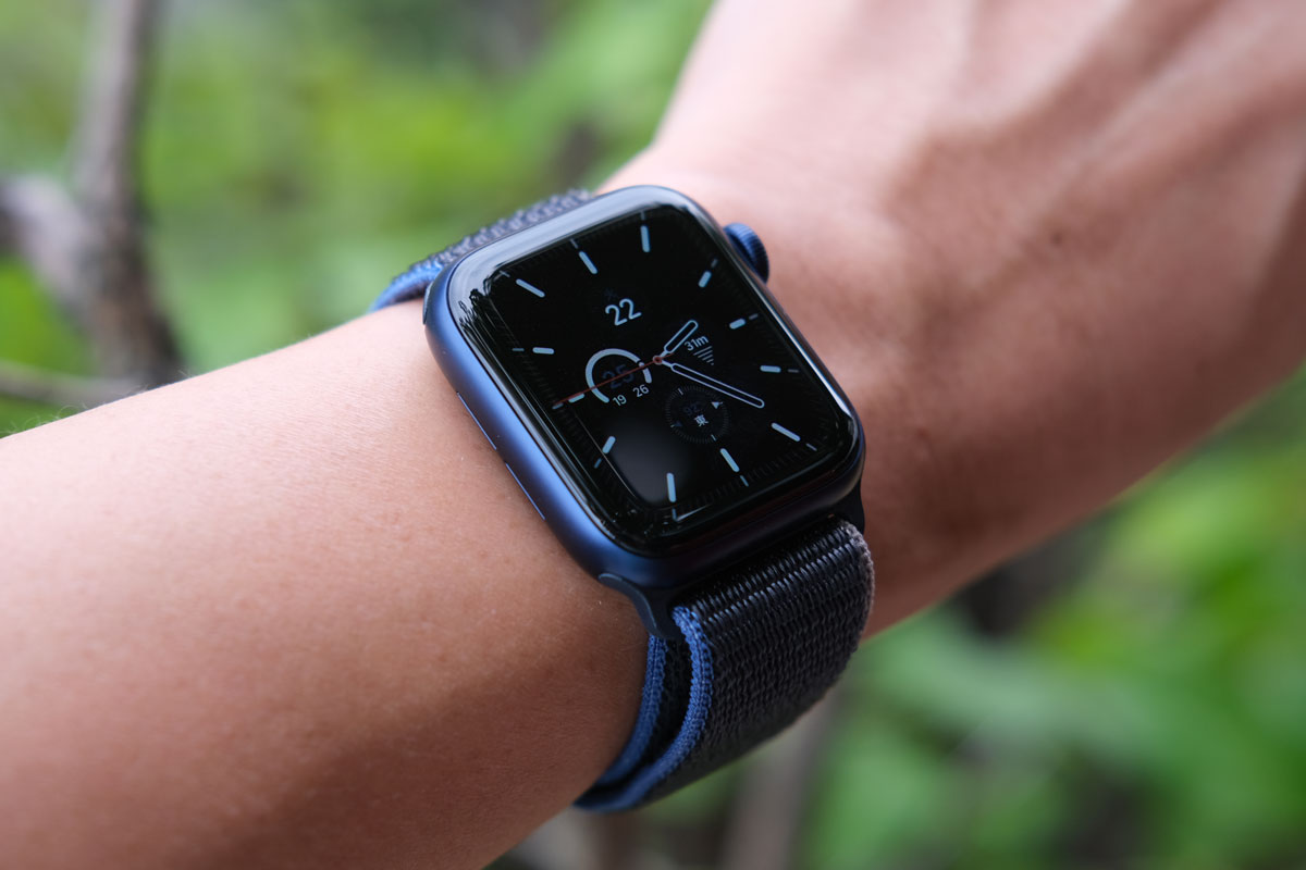 40mmのケースのApple Watch 6