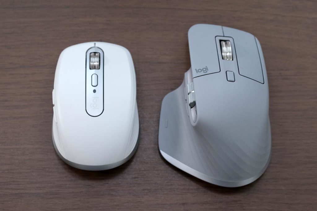MX Anywhere 3とMX Master 3のサイズ比較