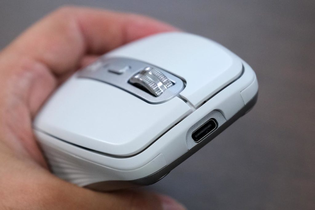 MX Anywhere 3 USB-Cポートを搭載
