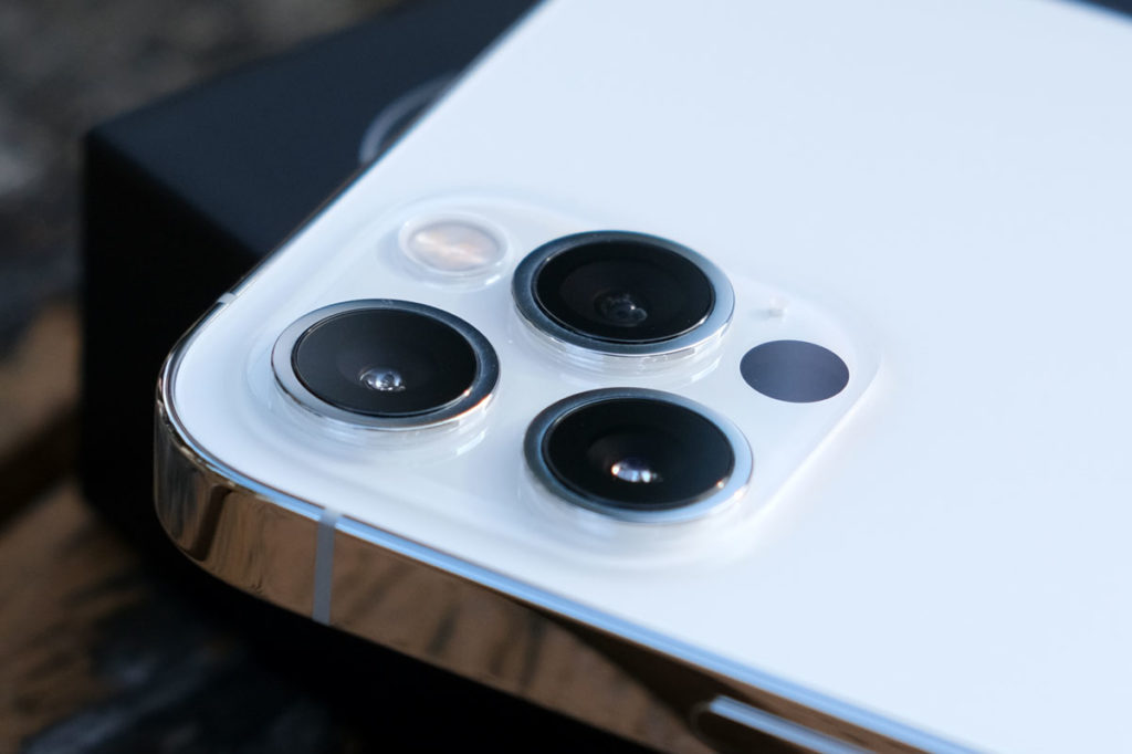 iPhone 12 Proのリアカメラ
