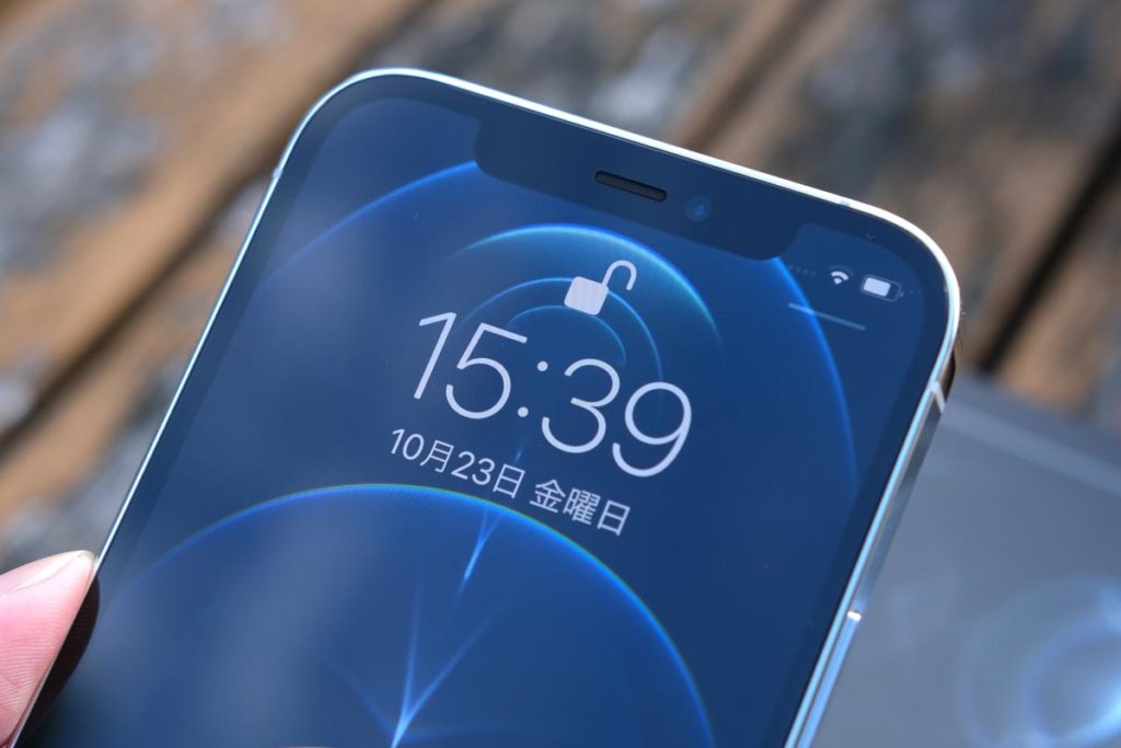 iPhone 12 ProのFace ID